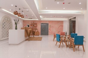 Sauna, hot tub, massages