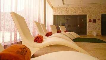 Sauna, bain Ă remous, massages