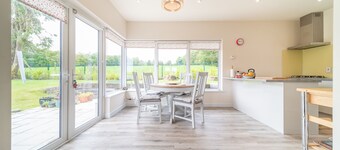 2 BED WATERFRONT PROPERTY - CLOSE TO COURTMACSHERRY