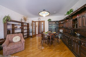 Televisión, estéreo