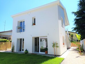 Exterior - Private room 20 min from Venice by train (QUARTO D'ALTINO)