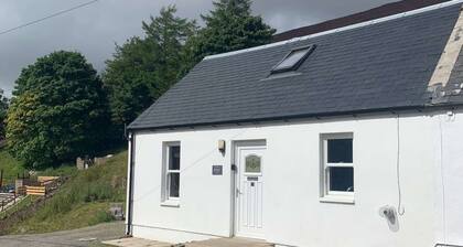 Idyllic 3 bedroom cottage in the Village of Wanlockhead