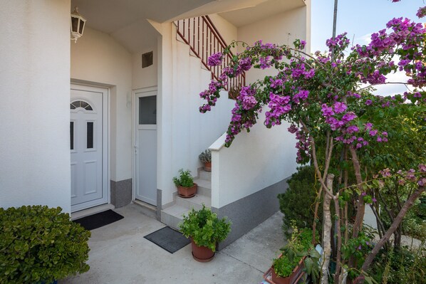 Apartment | Exterior - A1 - apt Near Beach With Patio, Parking and Grill (Split)