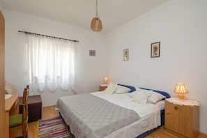 Apartamento | 2 quartos, ferros/tábuas de passar roupa, Wi-Fi de cortesia