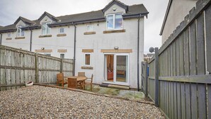 House | Terrace/patio
