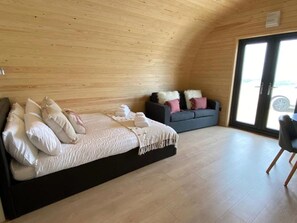 Living area - 1 bedroom accommodation in Llanelidan, near Ruthin (Llanelidan, near Ruthin)