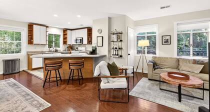Stylish Inman Park Condo, Walk to Beltline