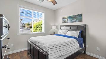 3 bedrooms, iron/ironing board, travel crib, free WiFi