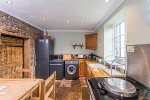 Private kitchen - Madera Cottage (Stocksfield)