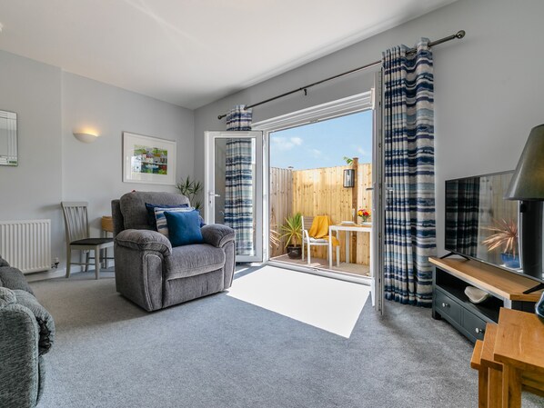 Living room | The Retreat, Falmouth