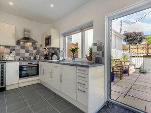 Geschirrspüler, Gefrierschrank