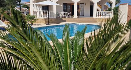 "Marianna"@MARISOL : 310m de la plage, piscine privée, A/C, WiFi, plage pour chiens