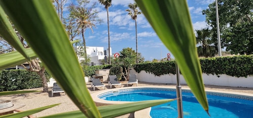 "Primavera"@MARISOL: 50m to the beach, private pool, A/C, WiFi, dog beach