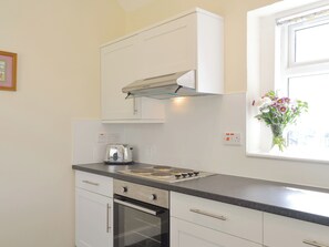 Dishwasher, high chair