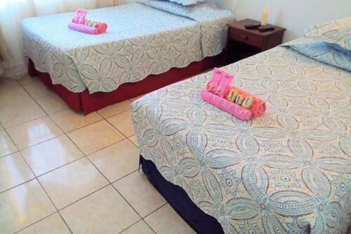 Twin Room | 3 bedrooms, free WiFi, bed sheets