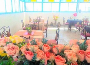 Free WiFi, bed sheets - Hotel Andalucía (Arica)