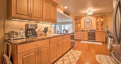 Luxurious 3-BR Lakefront Cottage on Lake Erie - Book Your Lakeside Retreat Today