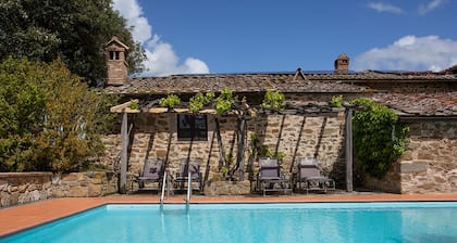 Privates Cottage auf Weinberg im Chianti, privater Pool, grandioses Panorama