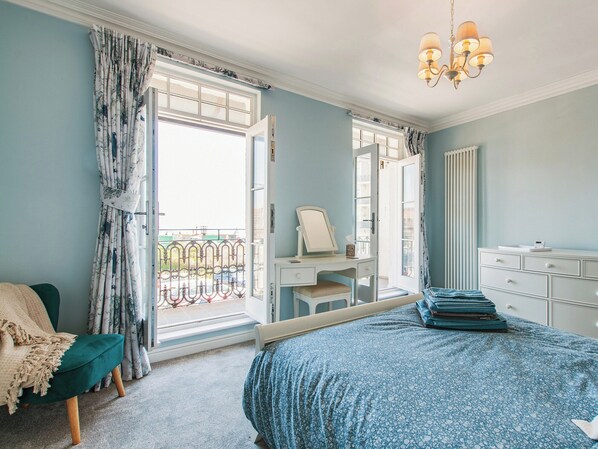 4 habitaciones, wifi gratis y ropa de cama 