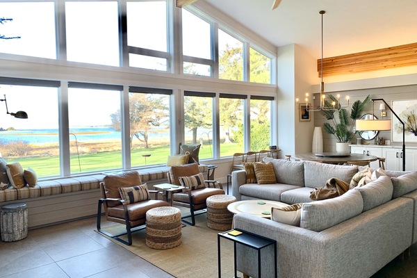 Heated floors throughout