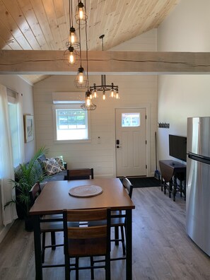 Dining - PET FRIENDLY The Barn Studio w/private bedroom (Southwest Harbor)