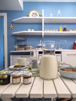 Colazione a buffet a pagamento, servita tutte le mattine