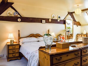 2 عدّة غرف نوم وواي فاي مجانًا وملاءات أسرّة