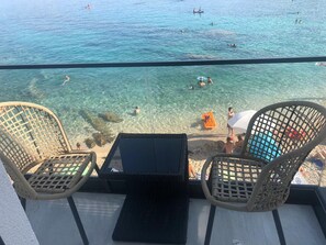 Property grounds - Studio Apartment Direkt am Strand (Baška)