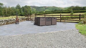 Unclassified image, 3 of 27, button - 3 bedroom accommodation in Newby Bridge, near Windermere (Newby Bridge, near Windermere)