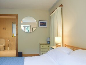 4 soverom, wi-fi (inkludert), sengetøy og rullestolvennlig