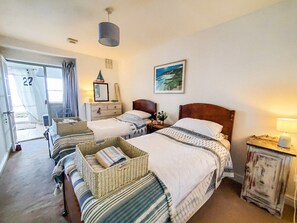 2 quartos, Wi-Fi de cortesia, roupa de cama