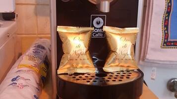 Caffè e/o macchina per il caffè