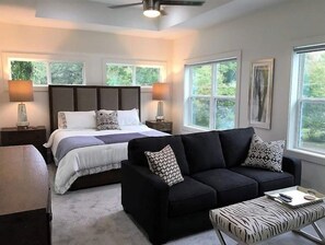 3 عدّة غرف نوم ومكواة/لوح كي وواي فاي مجانًا وملاءات أسرّة