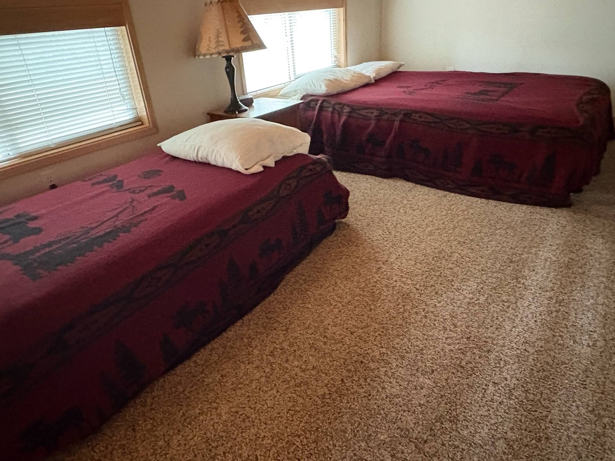 standard cabin (cascade/chalet/pet friendly) | 1 bedroom, individually furnished, free wifi, bed sheets