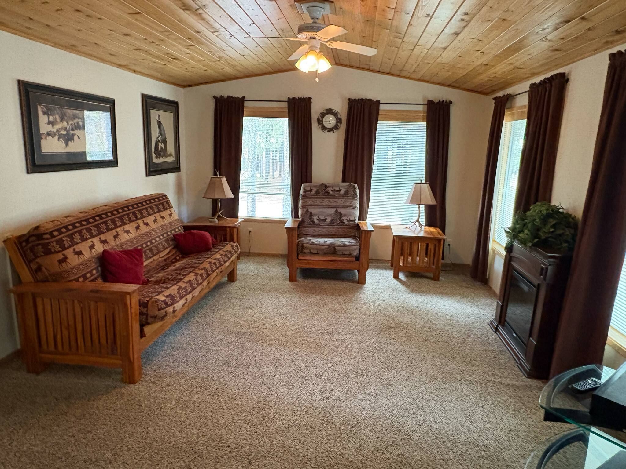 standard cabin (cascade/chalet/pet friendly) | living area | 32-inch flat-screen tv with satellite channels, tv, dvd player