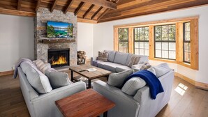 House, Multiple Beds, Mountain View (The Dollar Point Villa) | Living room - The Dollar Point Villa (Tahoe City)