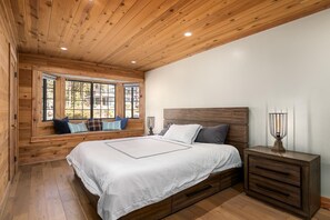單棟房屋, 多張床, 山景 (The Dollar Point Villa) | 5 間睡房、獨特設計、獨特裝修、手提電腦工作空間