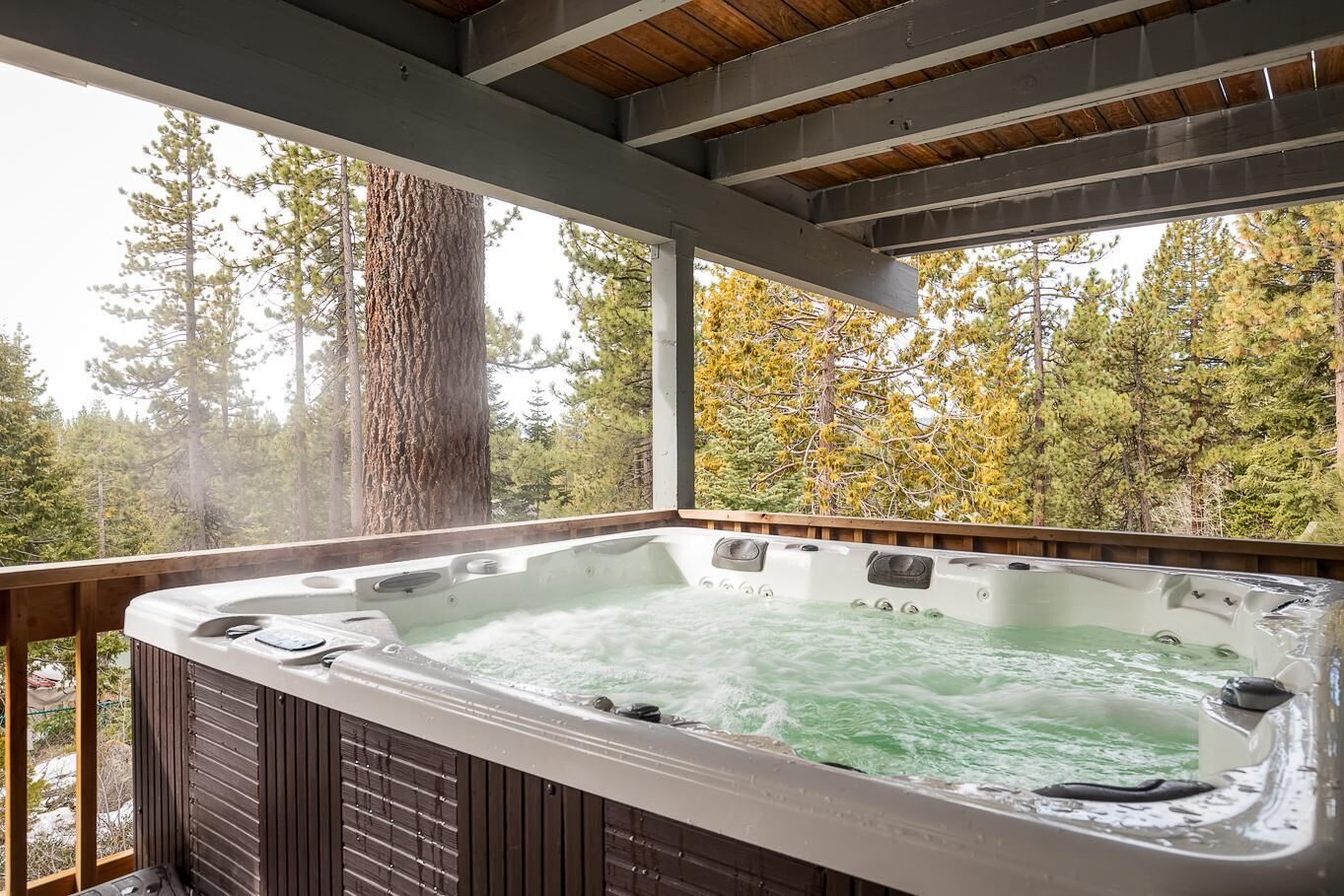 House, Multiple Beds, Mountain View (The Dollar Point Villa) | Spa