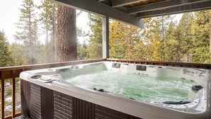 House, Multiple Beds, Mountain View (The Dollar Point Villa) | Spa - The Dollar Point Villa (Tahoe City)