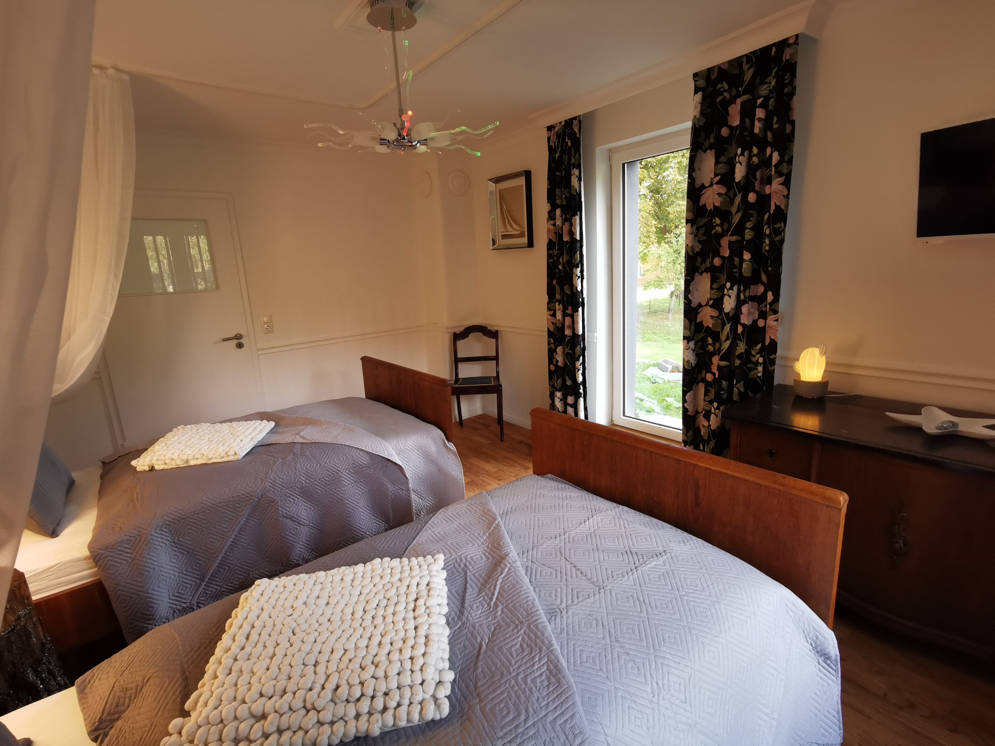 2 Schlafzimmer, Bügeleisen/Bügelbrett, Reisekinderbett, kostenloses WLAN