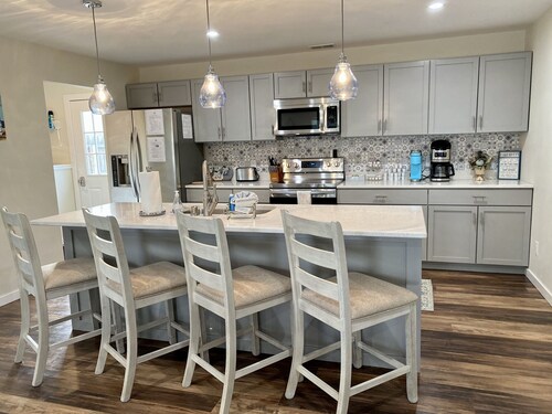 Perfect Location for your Beach/Lake MI stay!  You'll Love This Beautiful Home!