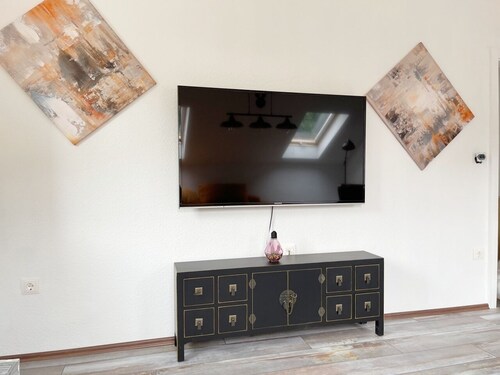 FeWo mit Balkon direkt am Wald und Wanderweg, DG, Ruhe pur, 2-4 Pers , WLan grat