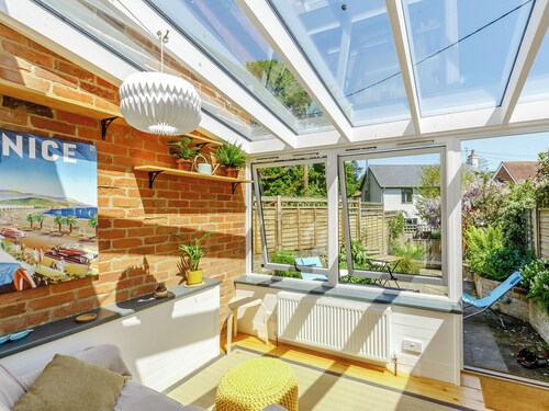 2 Schlafzimmer Unterkunft in Woodbridge