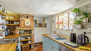 烤箱、洗碗机、冰柜