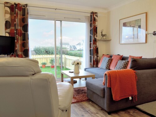 1 bedroom accommodation in Tayport, near St Andrews