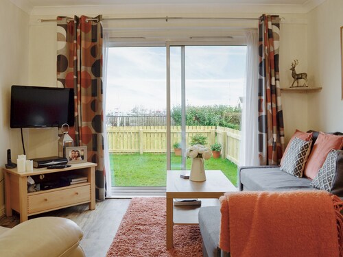 1 bedroom accommodation in Tayport, near St Andrews