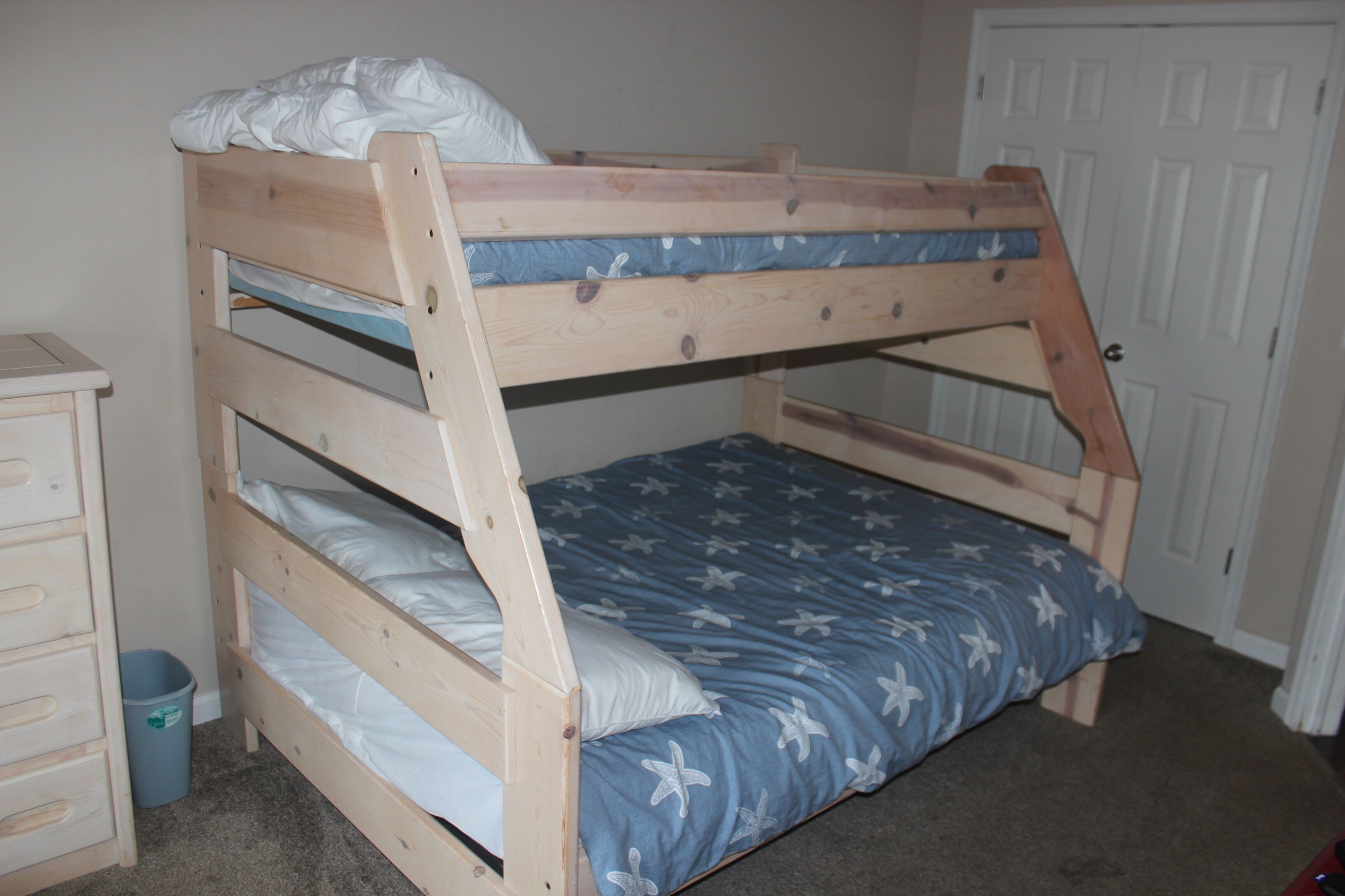 3 habitaciones, wifi gratis y acceso para silla de ruedas 