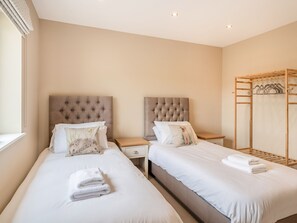 3 Schlafzimmer, kostenloses WLAN, Bettwäsche
