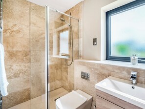 Towels - UK34190 - Gowan View (Arkholme, near Kirkby Lonsdale)