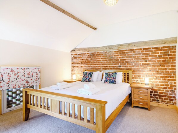 5 dormitorios, wifi gratis, ropa de cama